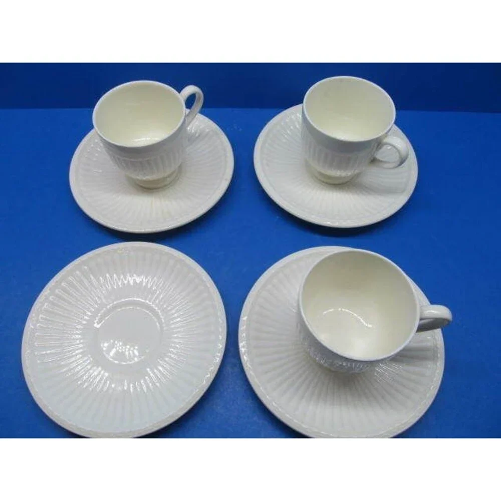Wedgwood Of Etruria And Barlaston Demitasse Ribbed Set Of 3 Cups And 4 Saucers